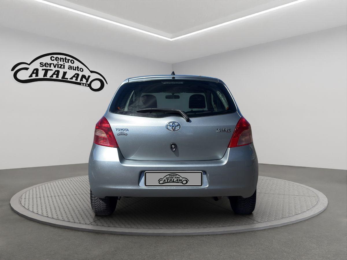 TOYOTA - Yaris - 1.0 69cv 5p. Sol