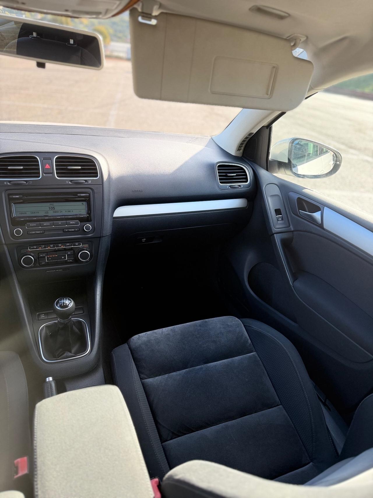 Volkswagen Golf 2.0 TDI 140CV OK NEOPATENTATI