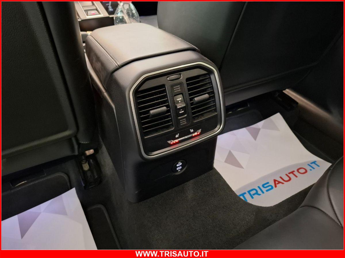 PORSCHE Macan 2.0 T IVATA (TETTO PANORAMICO APRIBILE)