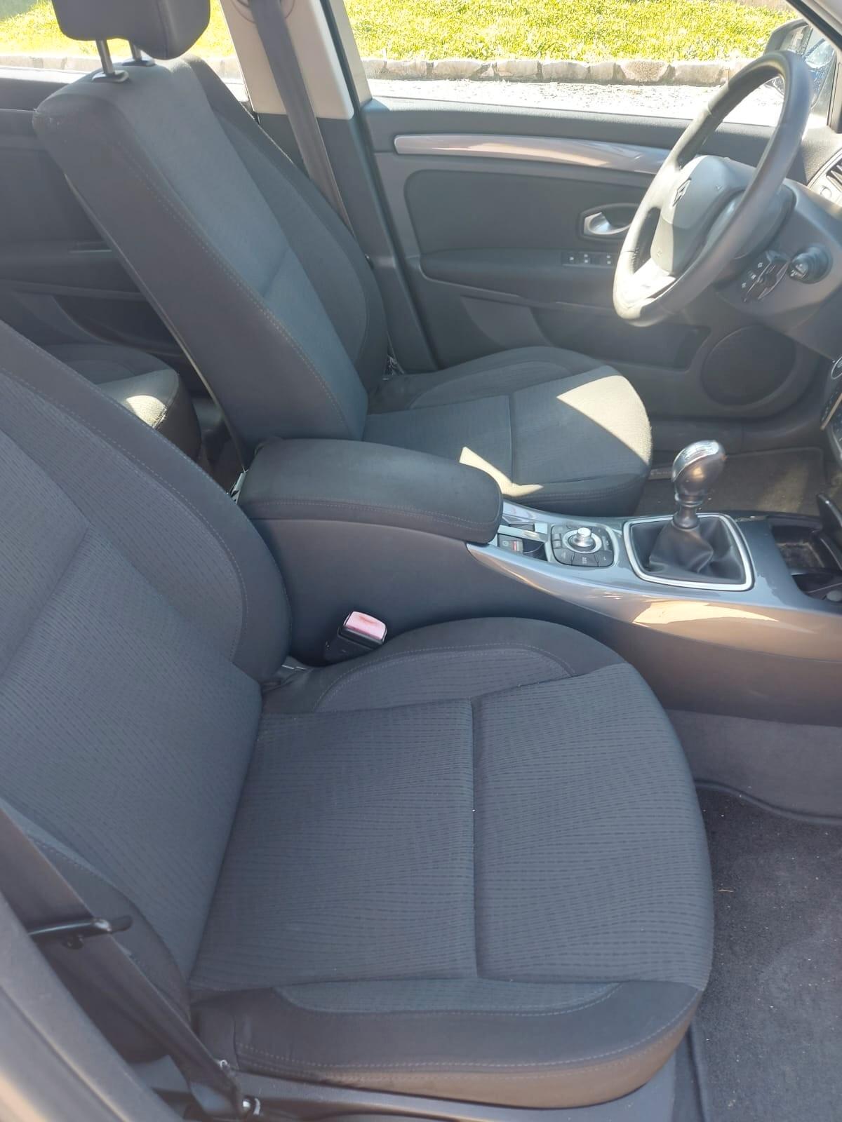 Renault Laguna 2.0 dCi 150CV SporTour 4Control