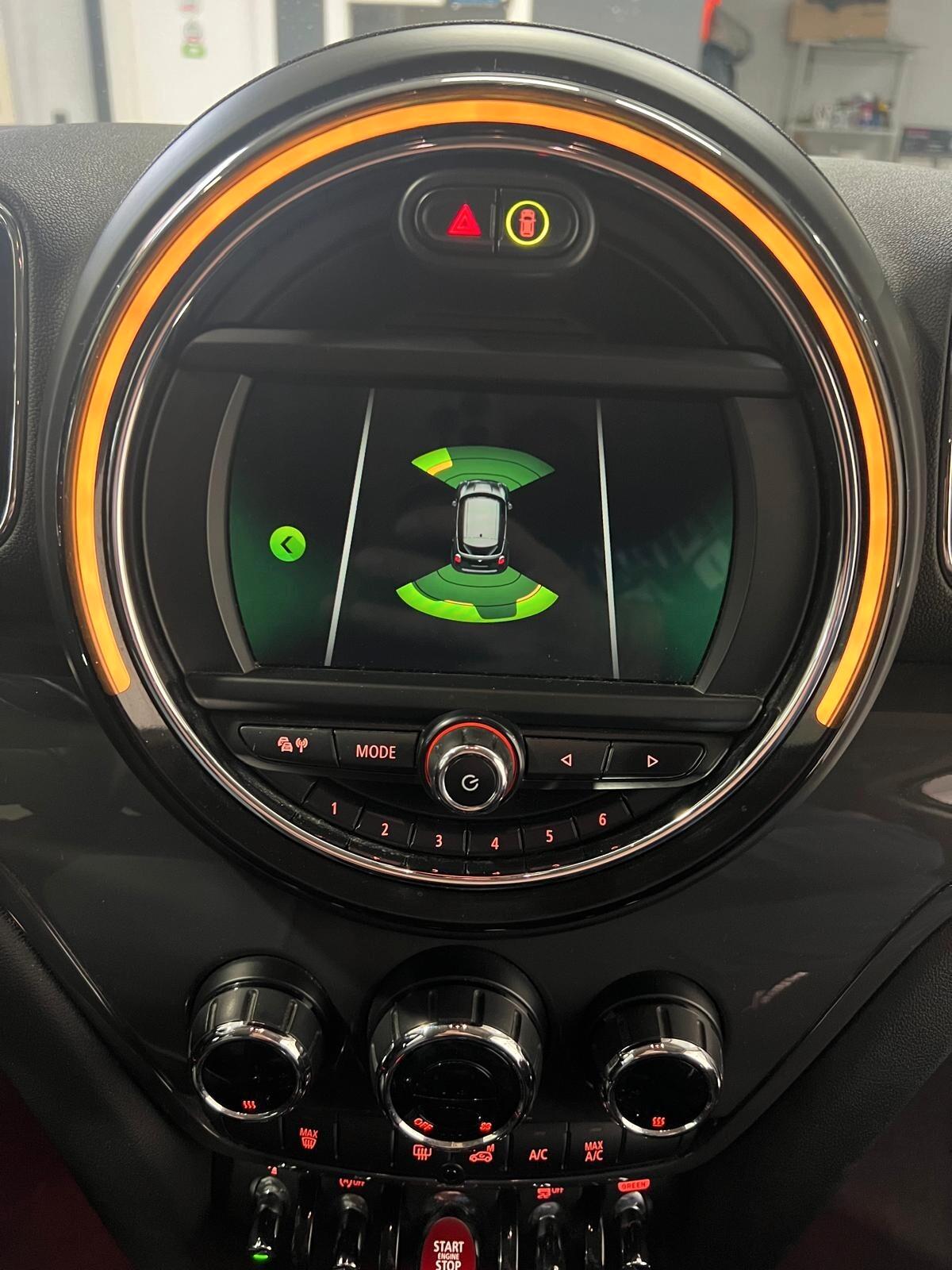 Mini Cooper D Countryman 2.0.IVA ESPOSTA