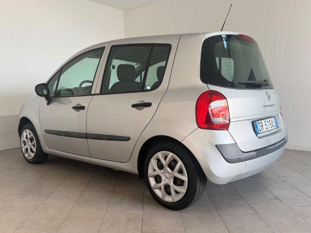 RENAULT Modus 1.2 16V Grazia