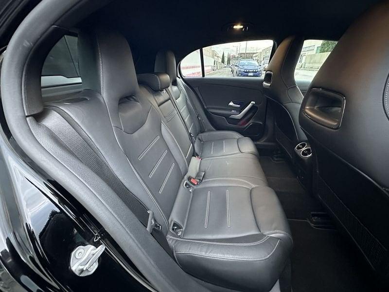 Mercedes-Benz Classe A A 180d 2.0 Automatic AMG Line Premium 116cv