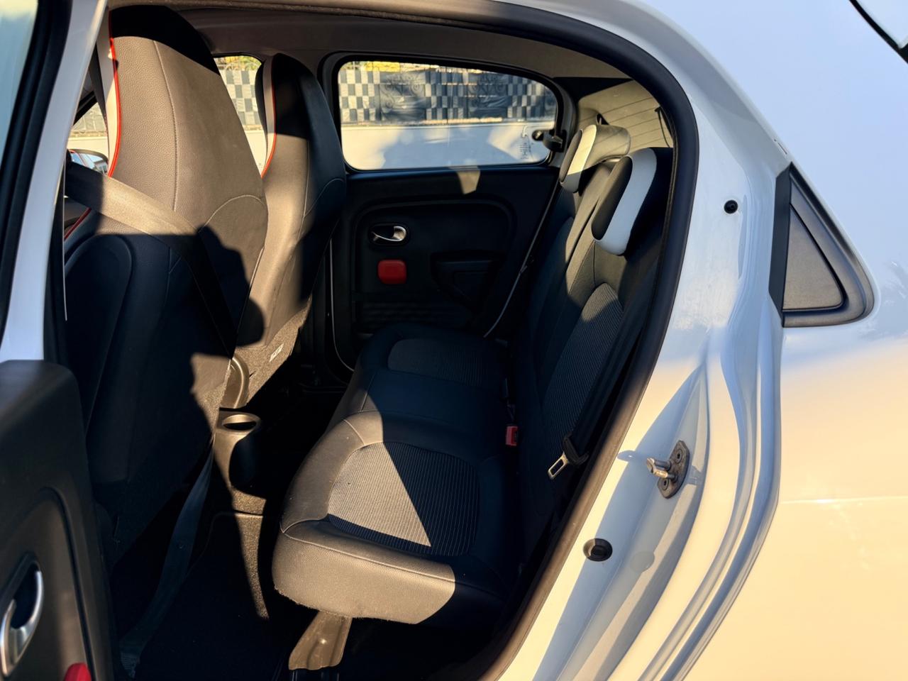 Renault Twingo TCe 90 CV Intens Cabrio 2016