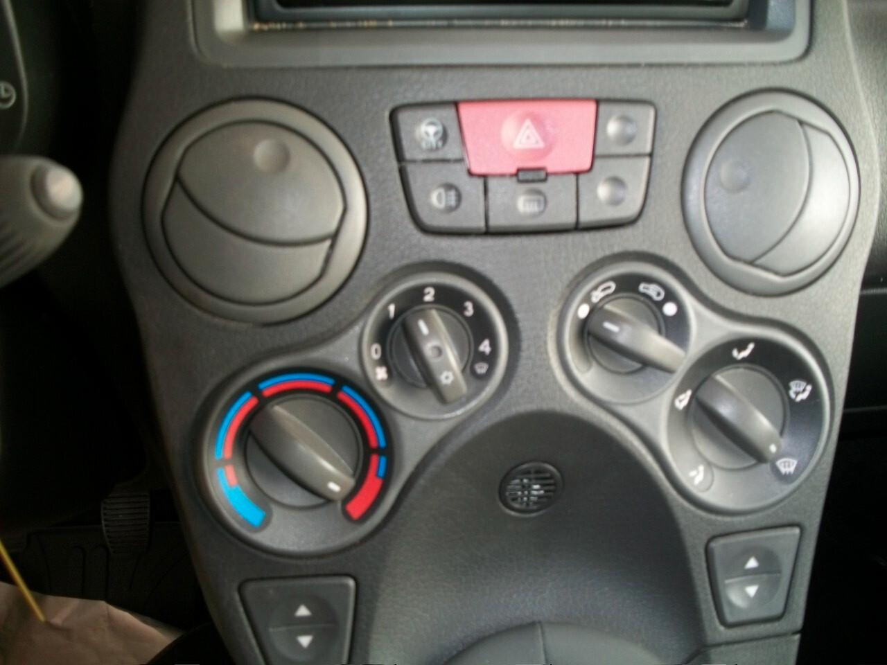 Fiat Panda 1.2 Dynamic CC 1242 BENZINA EURO 05 GARANZIA UN ANNO