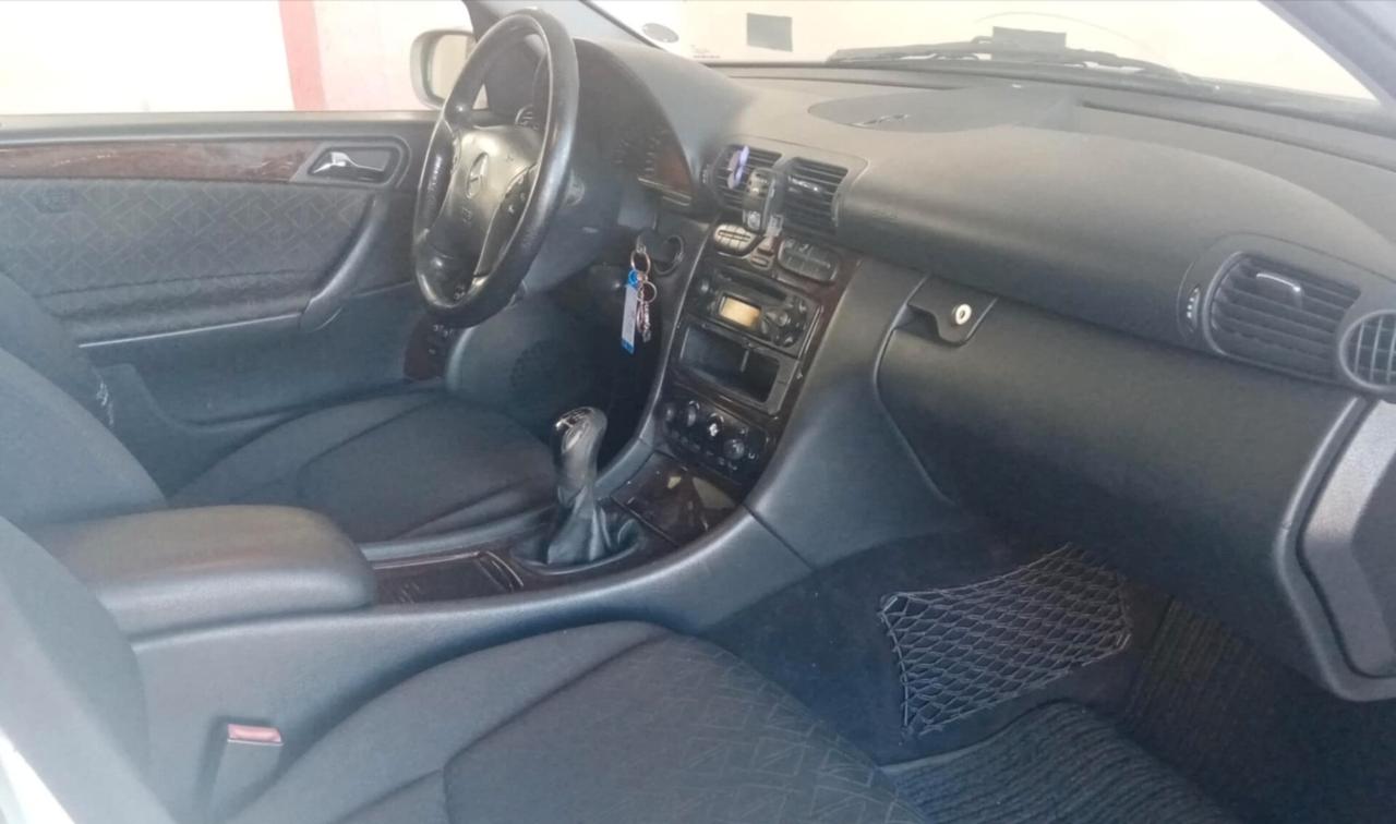 Mercedes-benz C 200 CDI cat Elegance