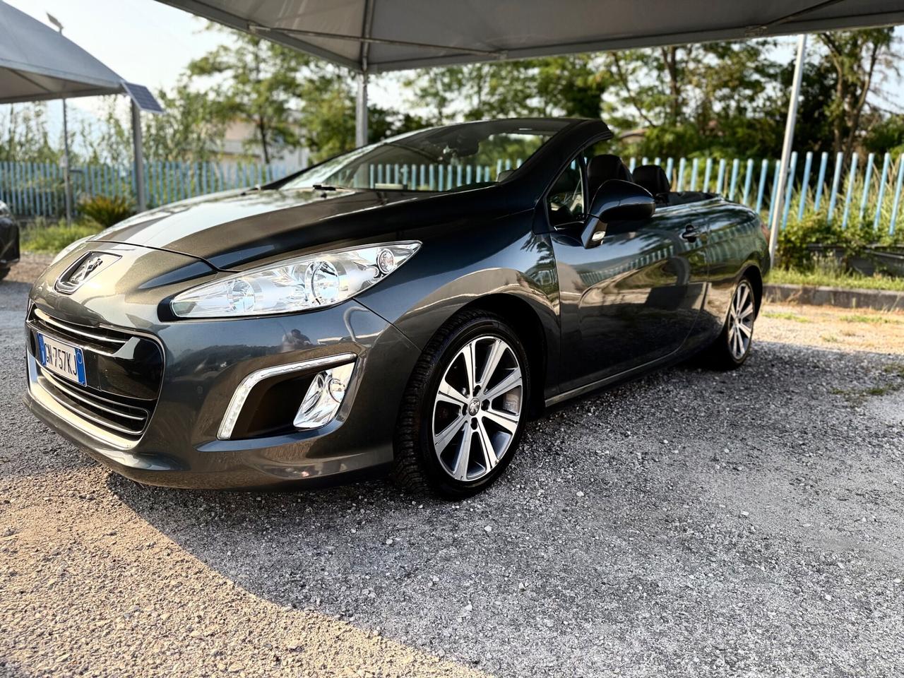 Peugeot 308 1.6 e-HDi 115CV Allure CABRIO