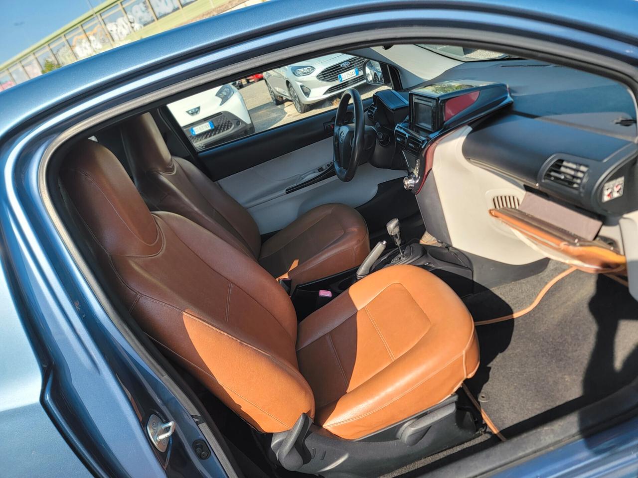 Toyota iQ 1.0 Sol pelle navigatore AUTOMATICA