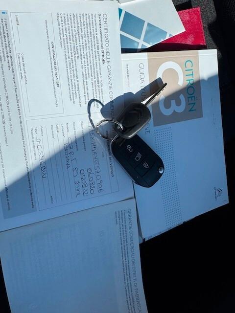 Citroen C3 1.2 BENZINA 83cv Shine
