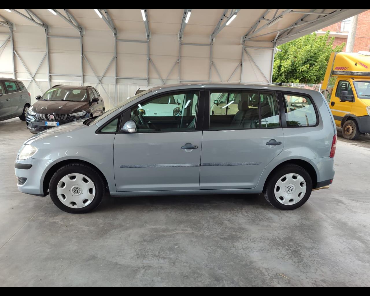 VOLKSWAGEN Touran 2.0 Trendline Ecofuel 7 Posti
