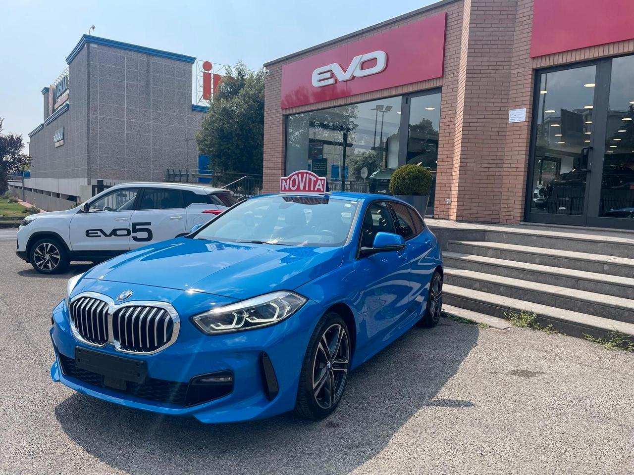 Bmw 118 118d 5p. Msport
