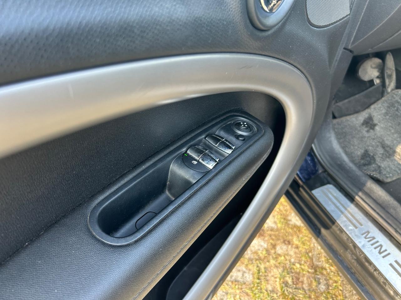 Mini Cooper D Countryman 2.0 Business Automatica