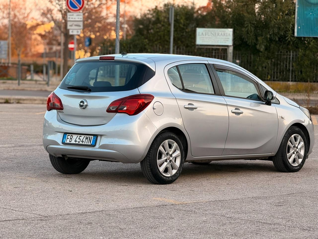 Opel Corsa OK NEOPATNATI GARANZIA 12 MESI