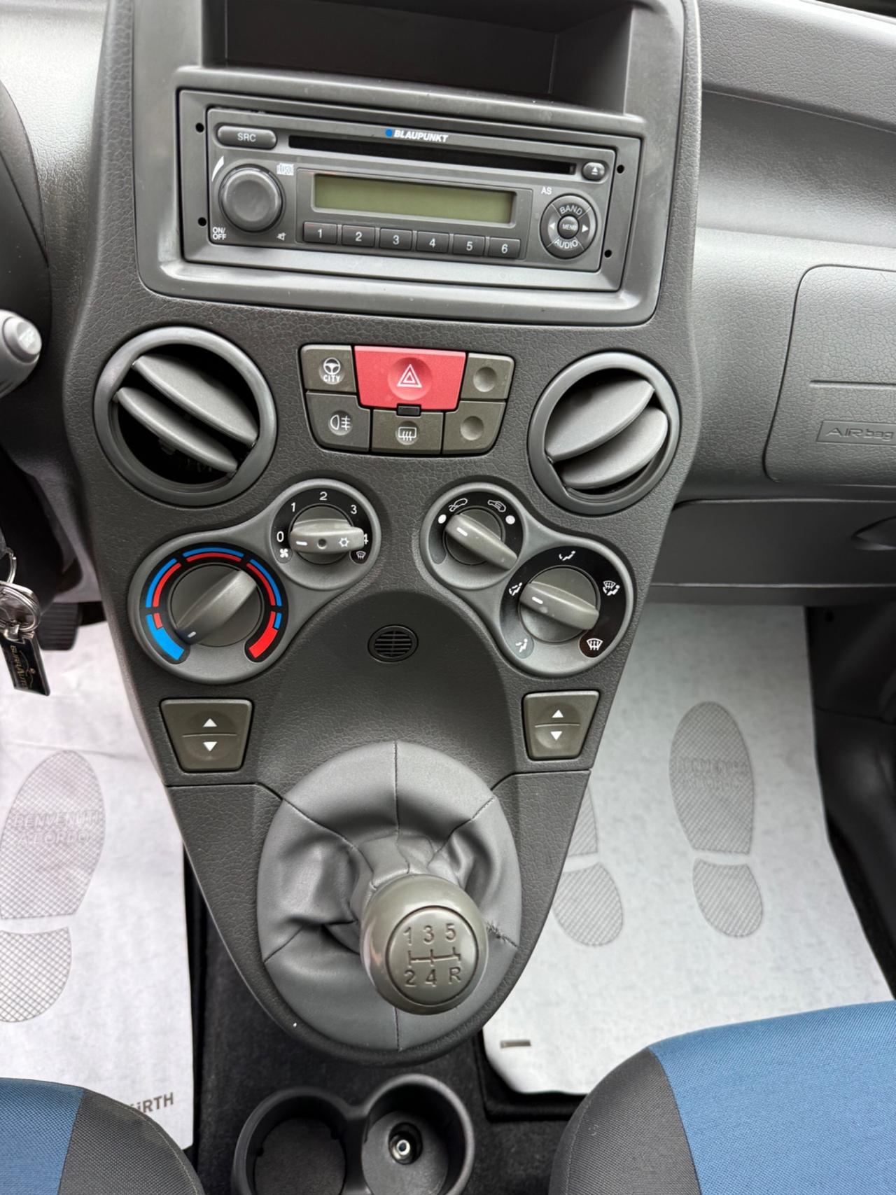Fiat Panda 1.2 Emotion OK NEOPATENTATI