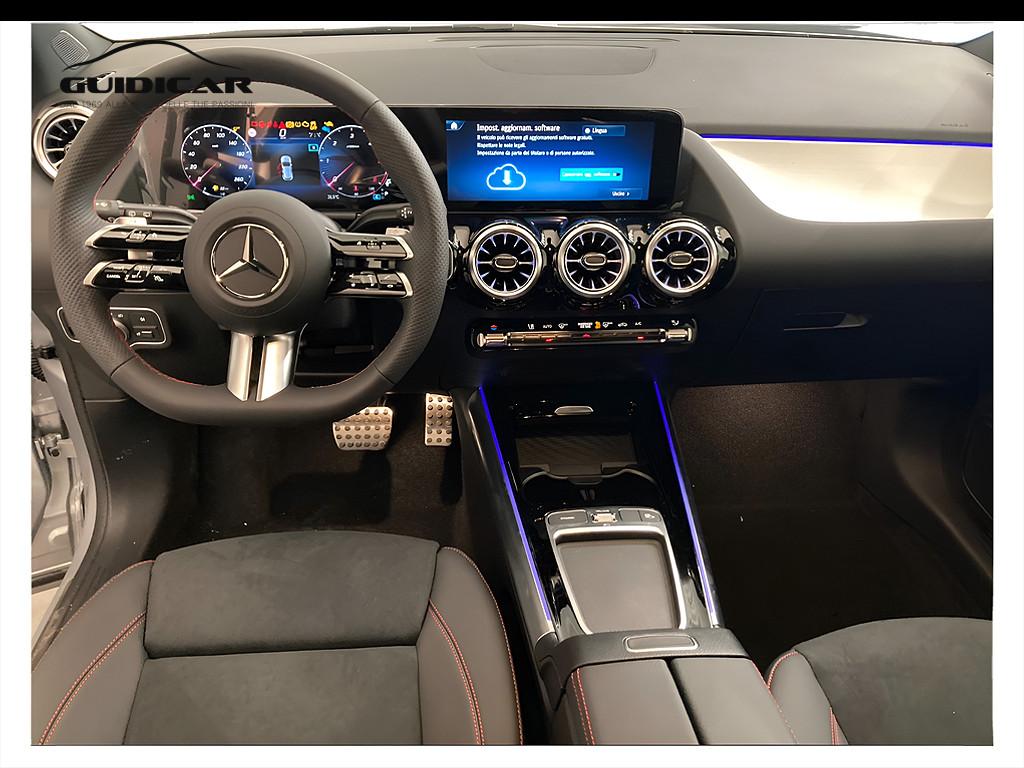 Mercedes-Benz GLA 200 d Automatic 4MATIC