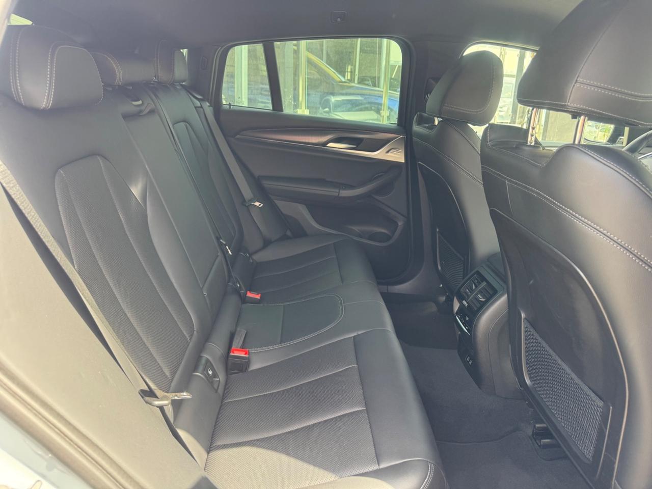 BMW X4 20D MHEW 190 CV M-SPORT PRO IVA ESPOSTA FULL
