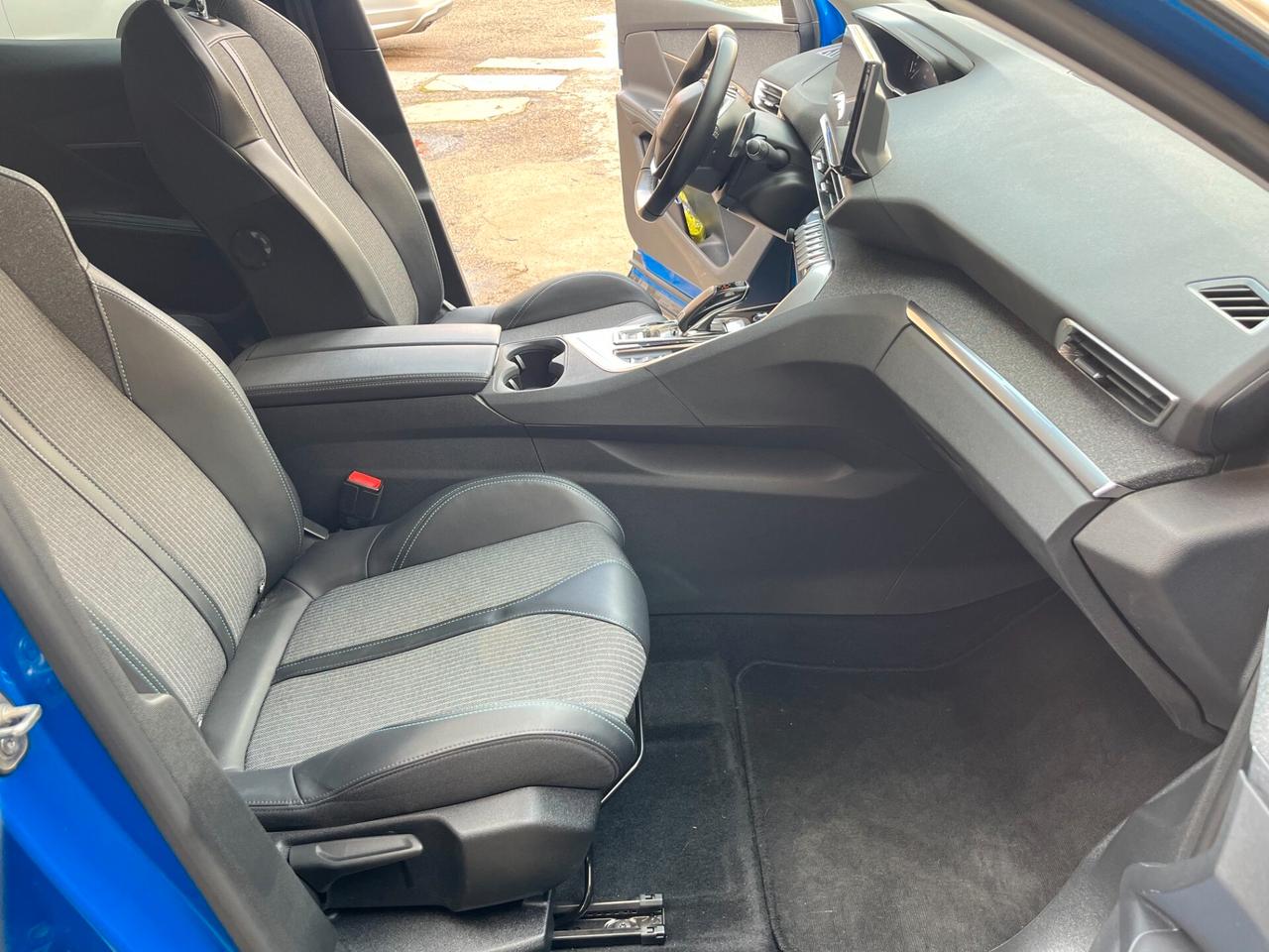 Peugeot 3008 BlueHDi 130 S&S EAT8 Allure Pack