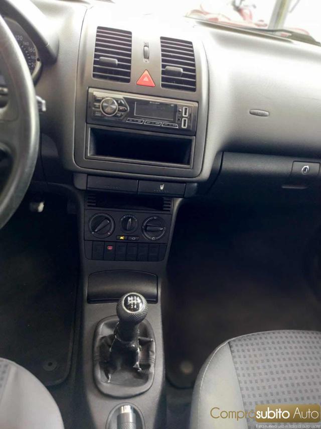 VOLKSWAGEN Polo 1.0 cat 5 porte X