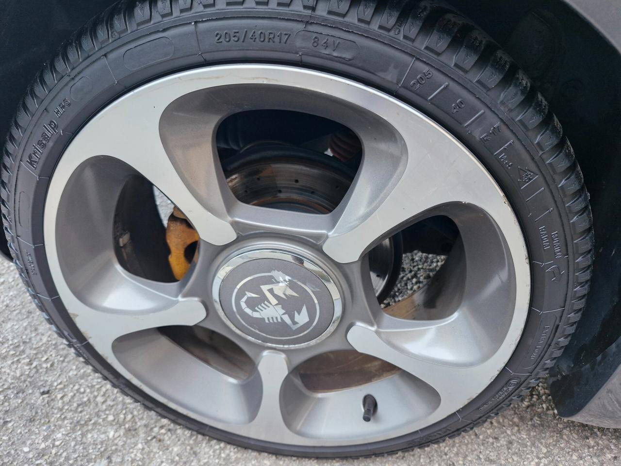 Abarth 595 1.4 Turbo T-Jet 160 CV Competizione