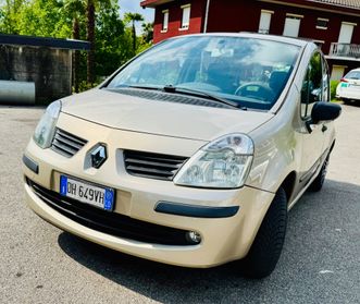 Renault Modus 1.2 16V Luxe 55kw
