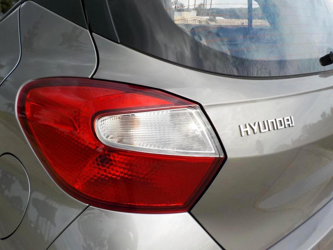 Hyundai i10 1.0 MPI Tech