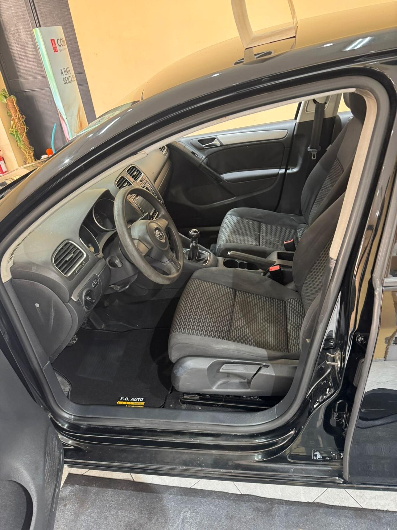 Volkswagen Golf 1.4 benzina 85cv