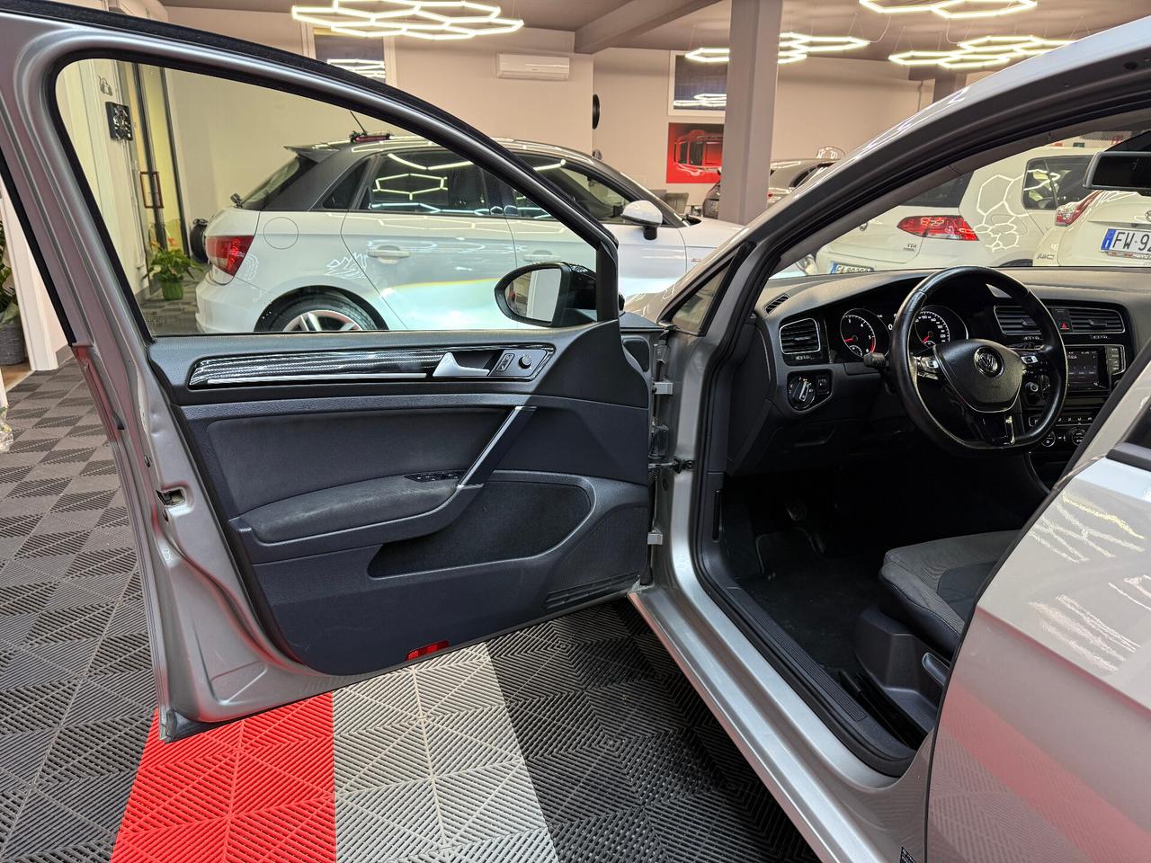 Volkswagen Golf 2.0 TDI 4MOTION Highline - FABIANOAUTO