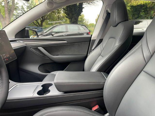 TESLA Model Y PERFORMANCE DUAL MOTOR AWD 4X4 CERCHI DA 21!