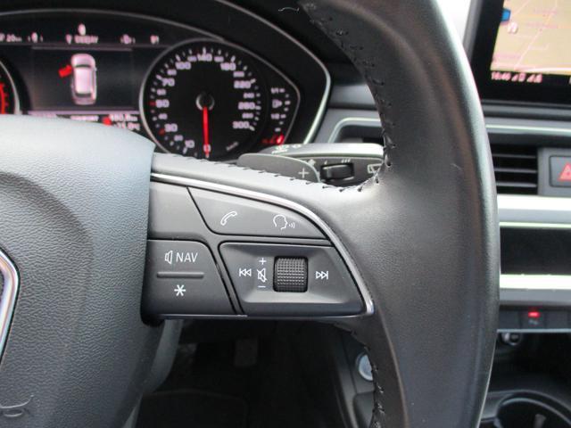 AUDI A4 Avant 30 TDI S tronic Business