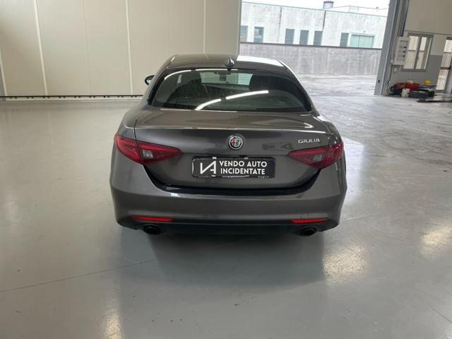 ALFA ROMEO Giulia 2.2 TURBODIESEL 160CV AT8 BUSINESS *ALLUVIONATA*