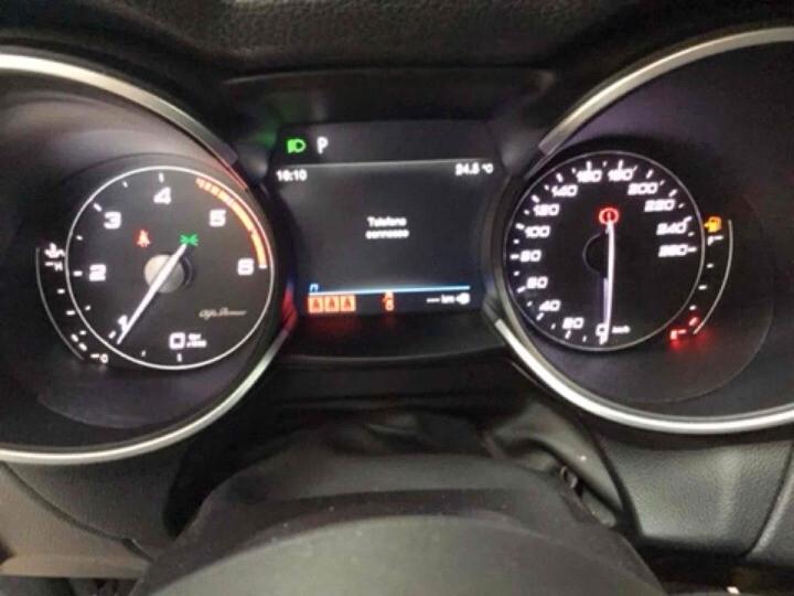 Alfa Romeo Stelvio 2.2 Turbodiesel 190 CV AT8 Q4 Sprint