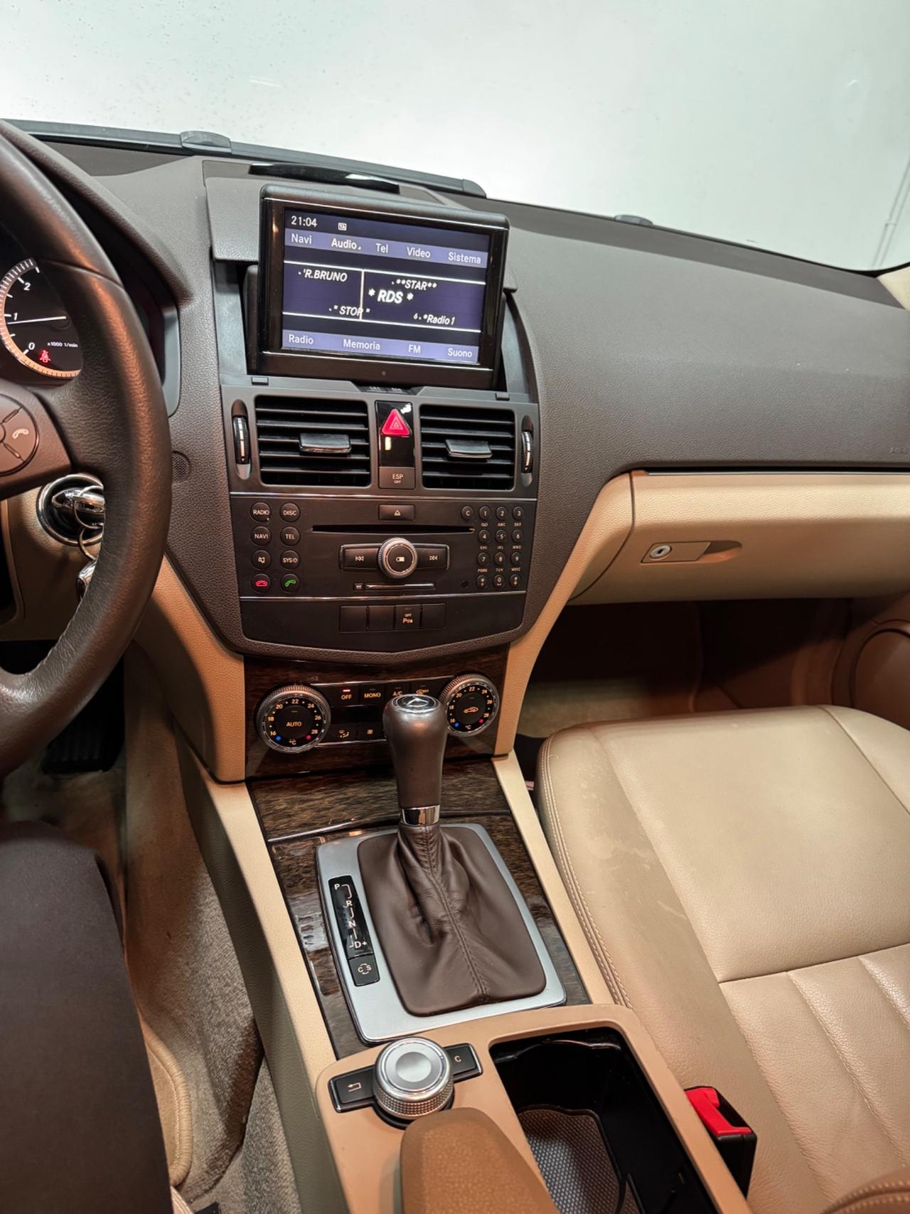 Mercedes-benz C 220 CDI Avantgarde AMG