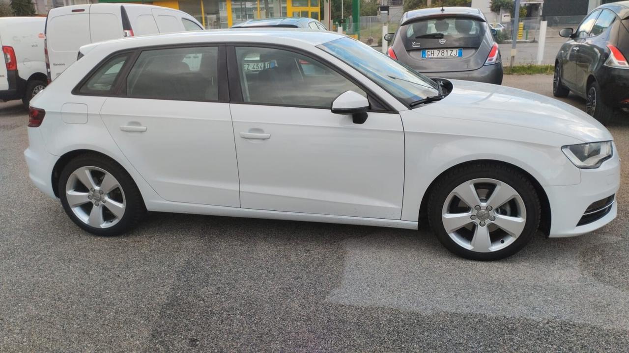 Audi A3 1.6 TDI clean diesel Ambition
