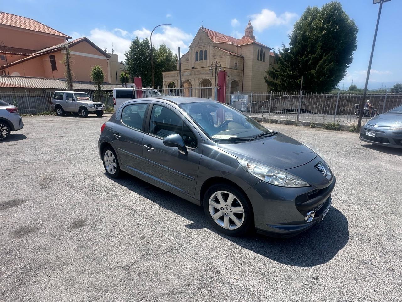 Peugeot 207 1.6 VTi 120CV 5p. XS