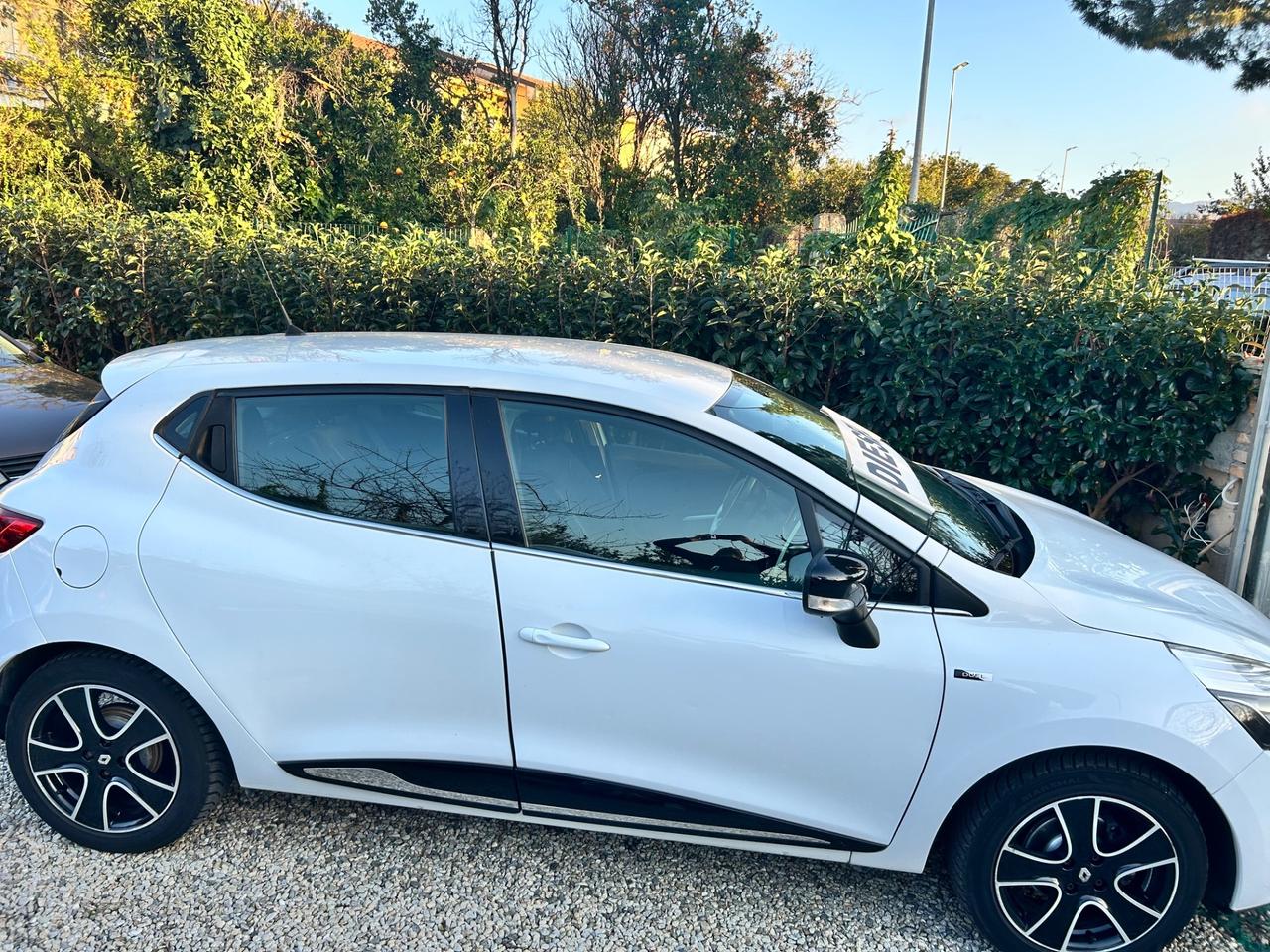 Renault Clio dCi 8V 75 CV Start&Stop 5 porte Energy Duel