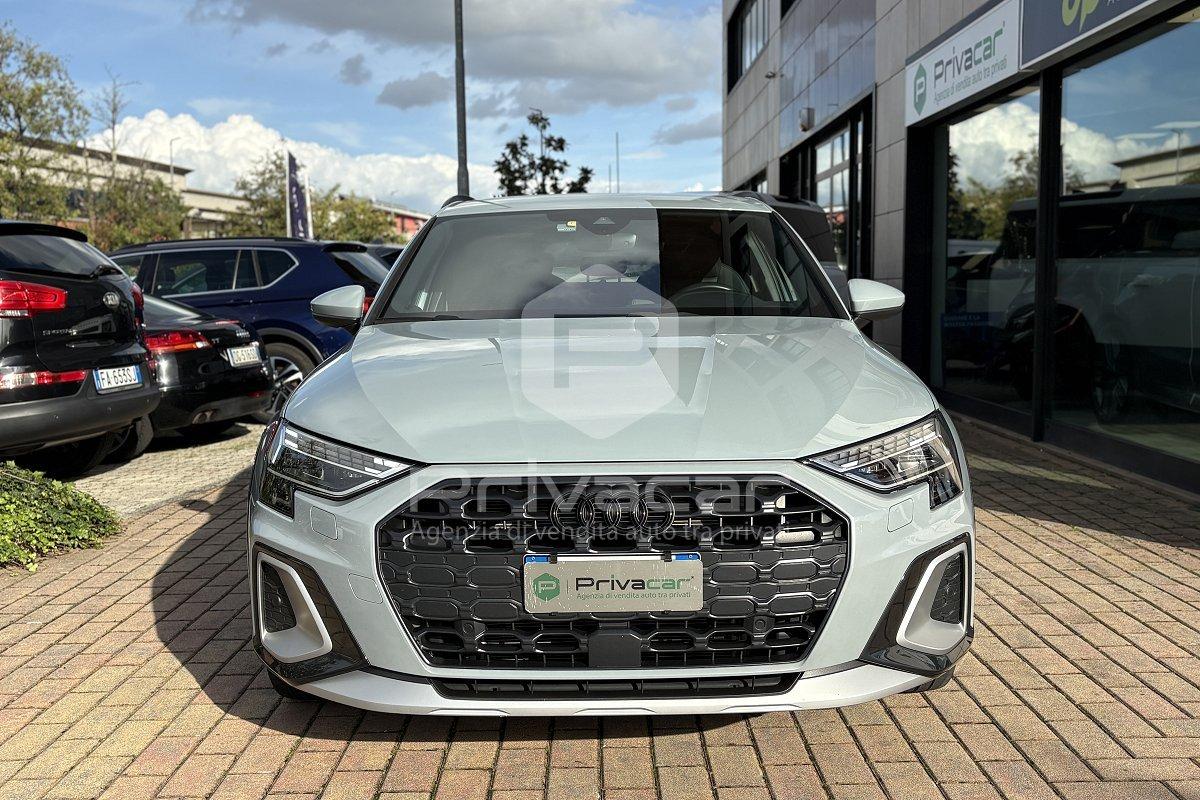 AUDI A3 allstreet 35 TDI S tronic Identity Contrast