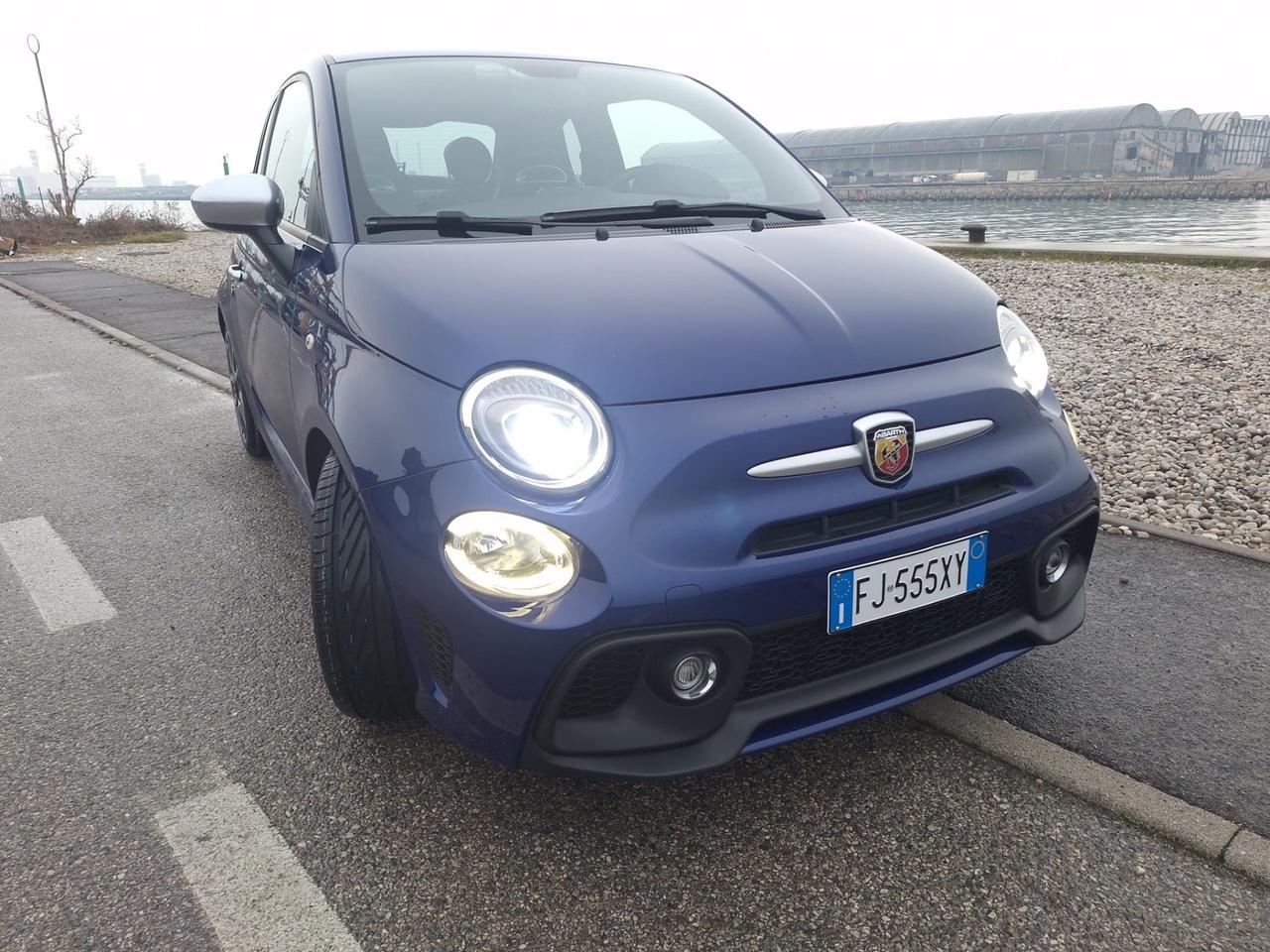 Abarth 595 1.4 Turbo T-Jet 165 CV Turismo
