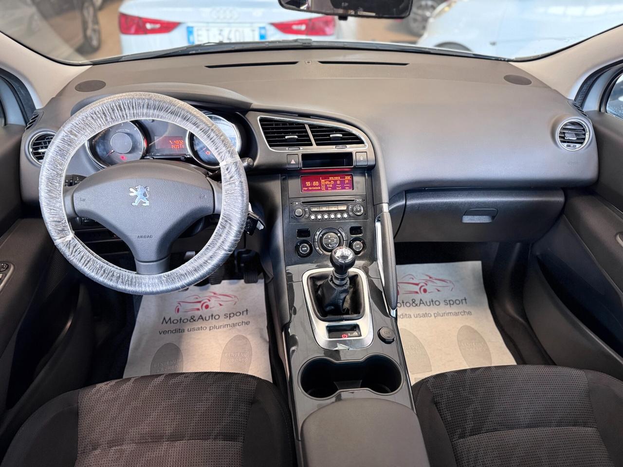 Peugeot 3008 1.6 HDi 112CV Tecno