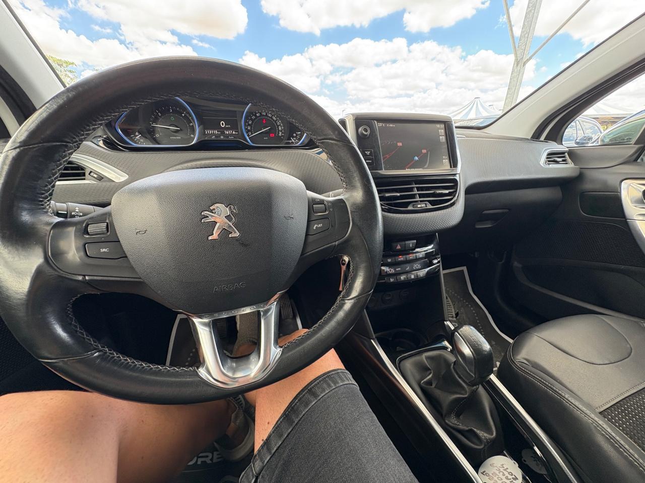 Peugeot 2008 1.6 e-HDi 92 CV Stop&Start Allure