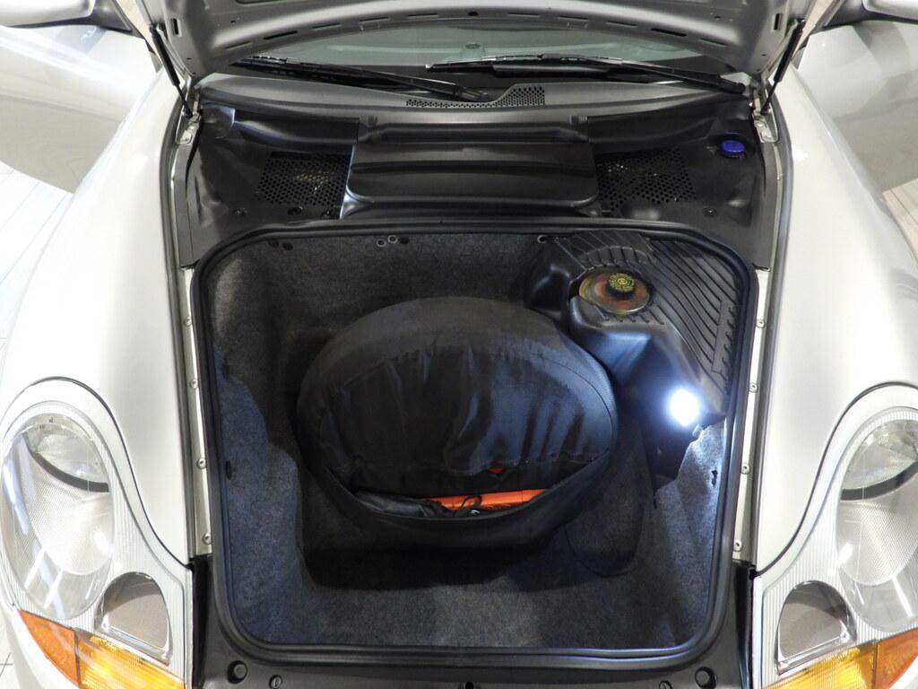 Porsche 911 Coupe 3.4 Carrera