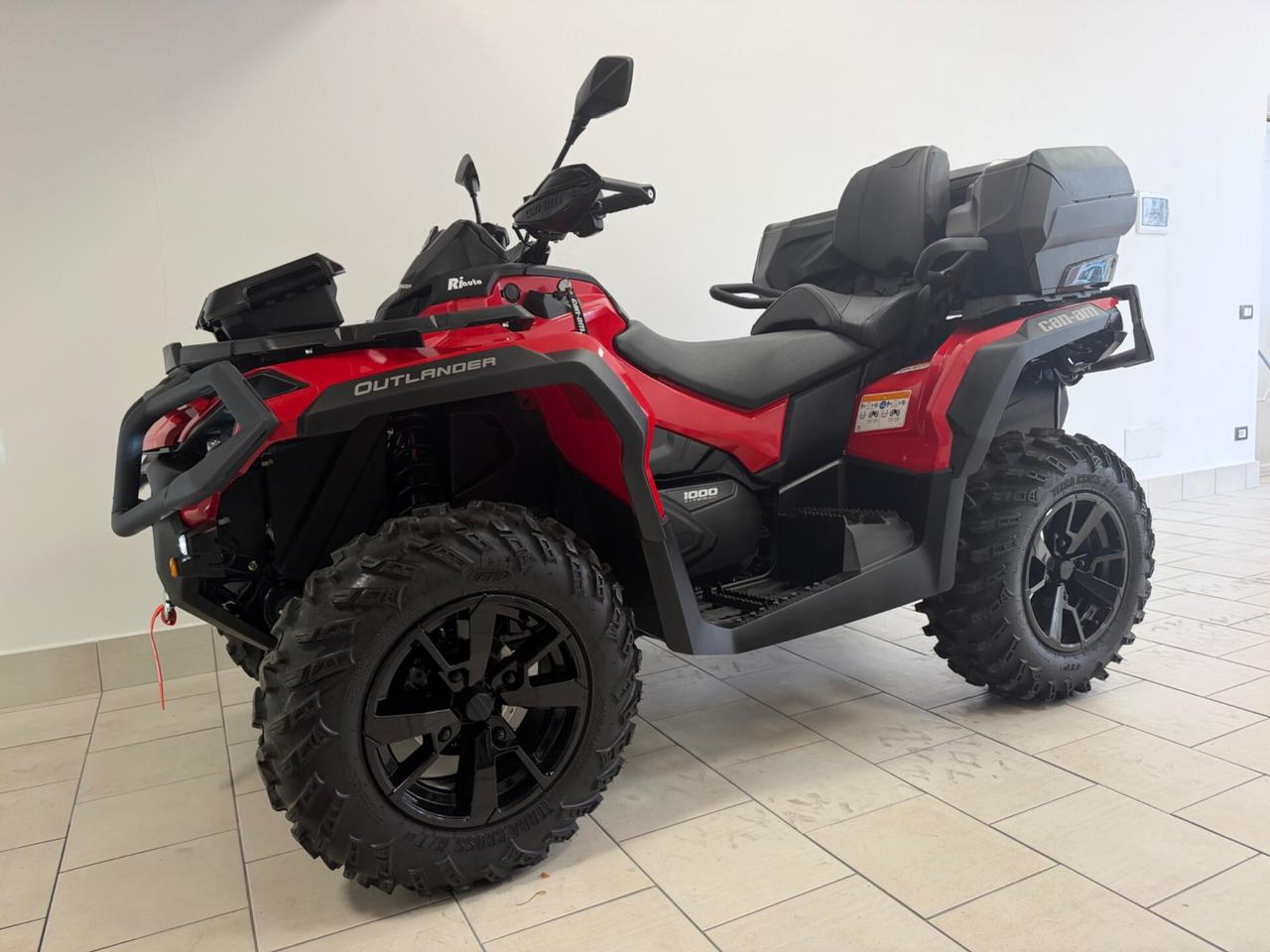 Can Am Outlander 1000 Max. 698 km