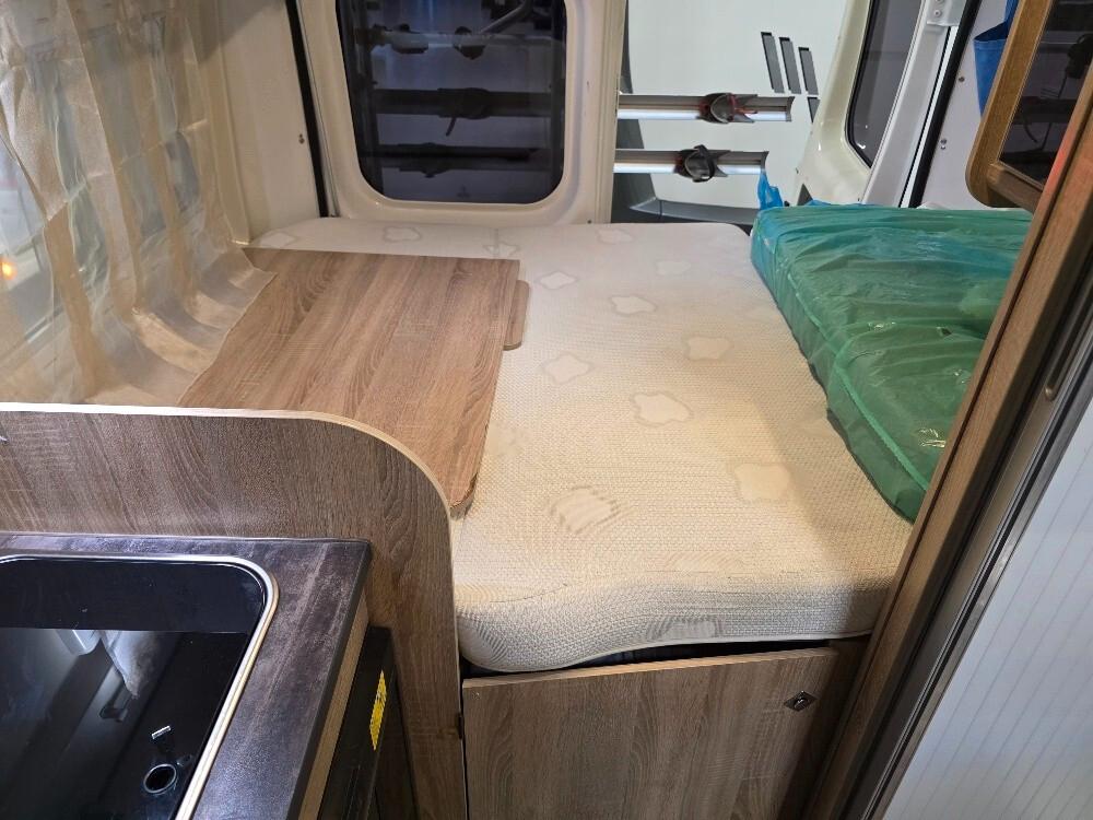 CAMPER VAN FONT VENDOME H 307