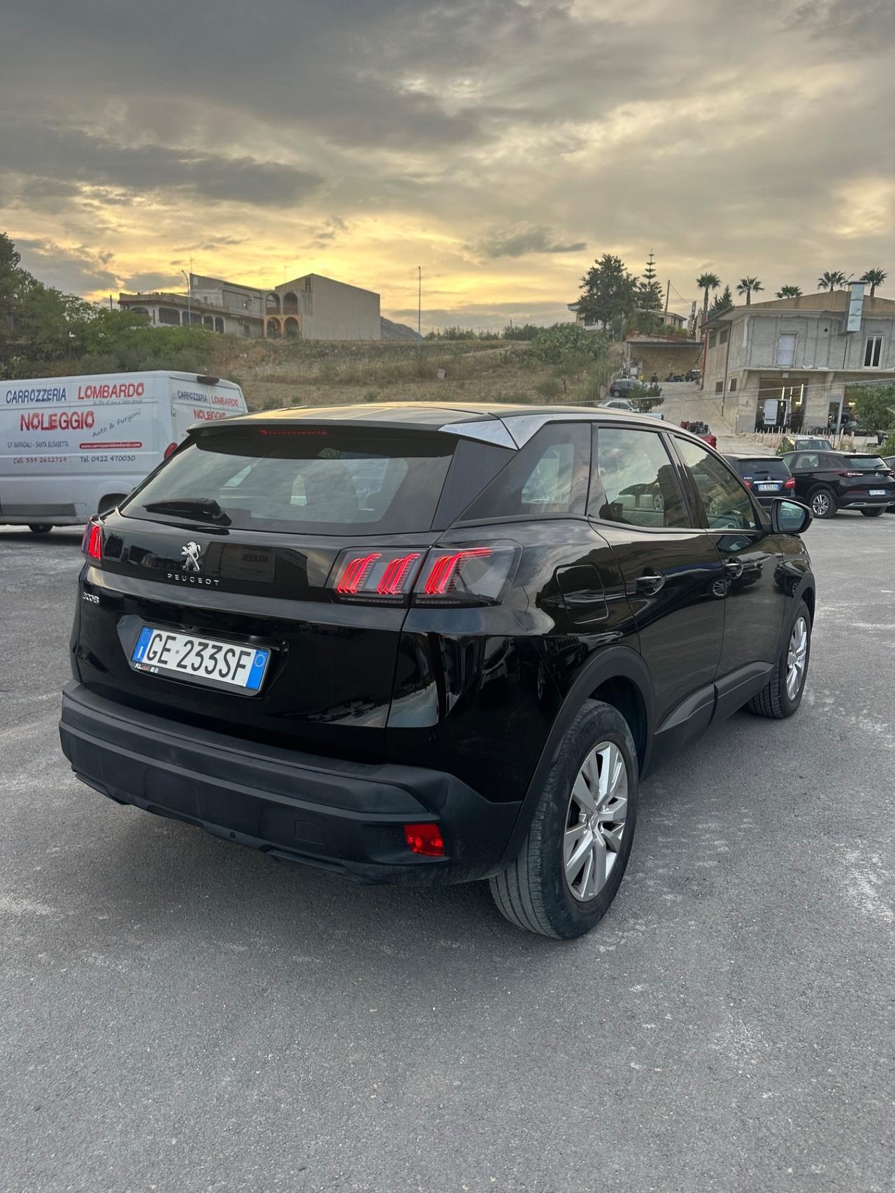 Peugeot 3008 BlueHDi 130 S&S Business