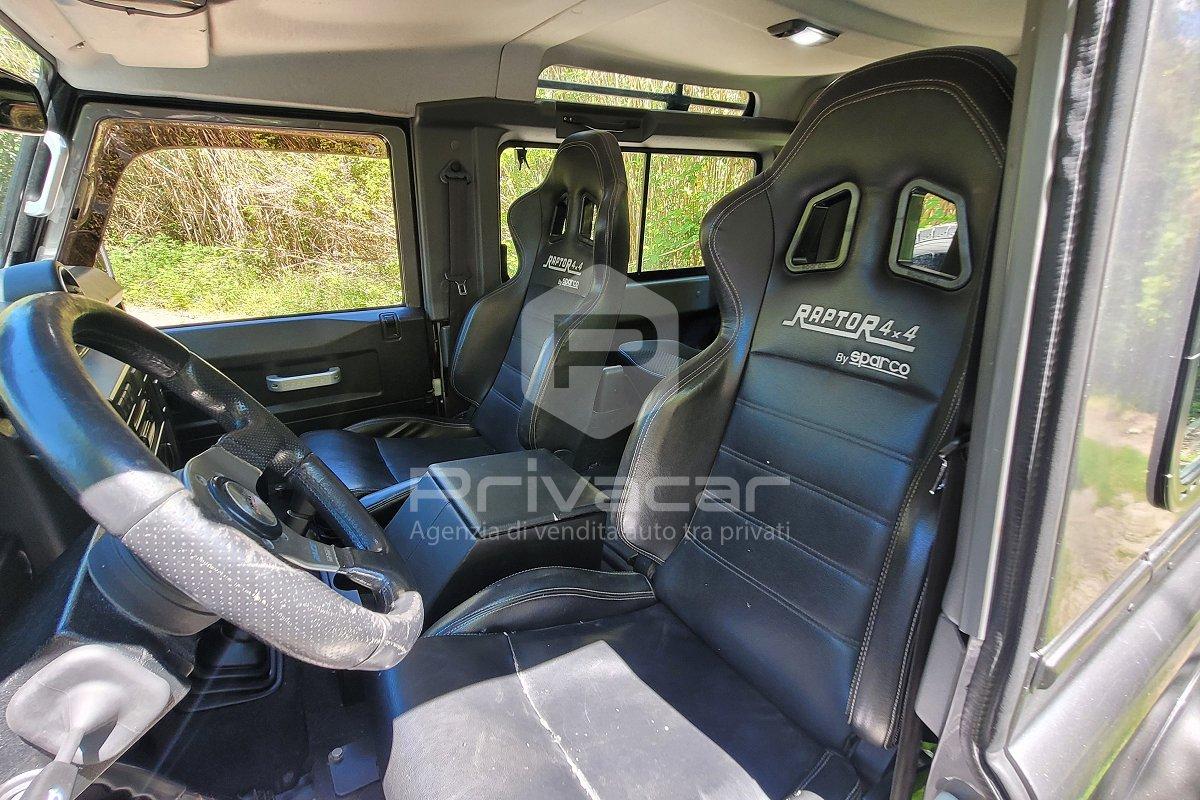 LAND ROVER Defender 90 2.4 TD4 Station Wagon S