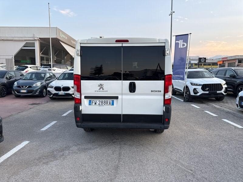 Peugeot Boxer 330 BlueHDi 140 S&S PC-TN Premium