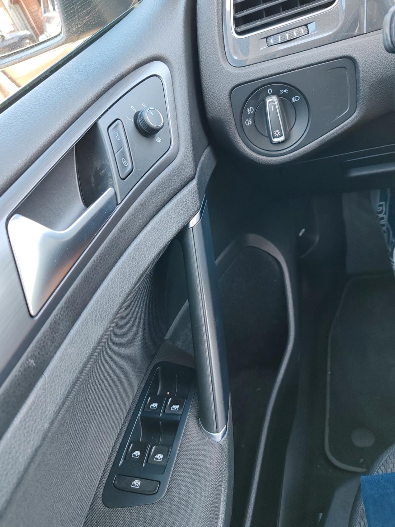 Volkswagen Golf 1.6 TDI Business BlueMotion Tech