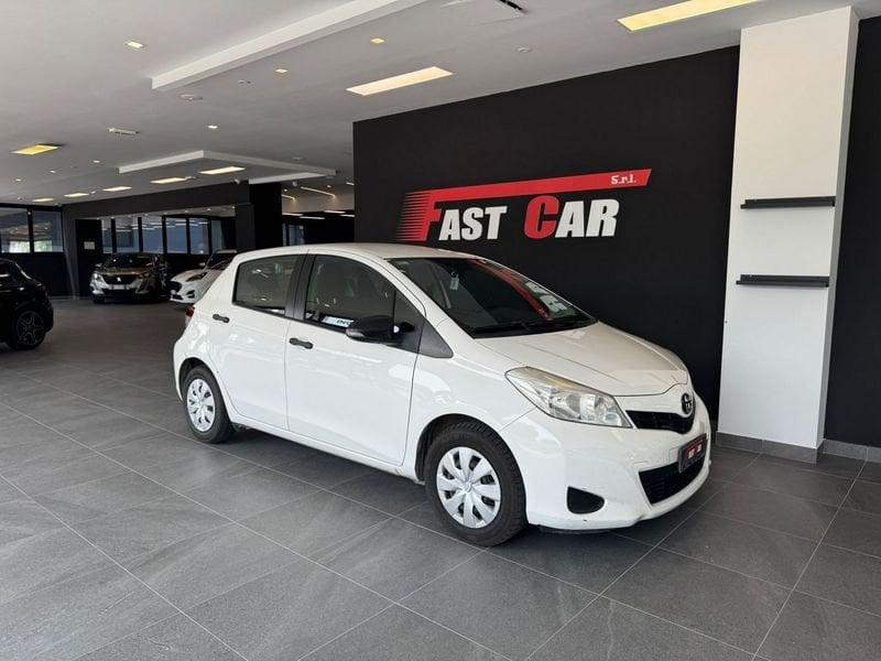 Toyota Yaris Yaris 1.0 5 porte Lounge