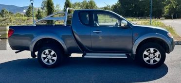Mitsubishi L200 2.5 DI-D/136CV Club Cab Invite