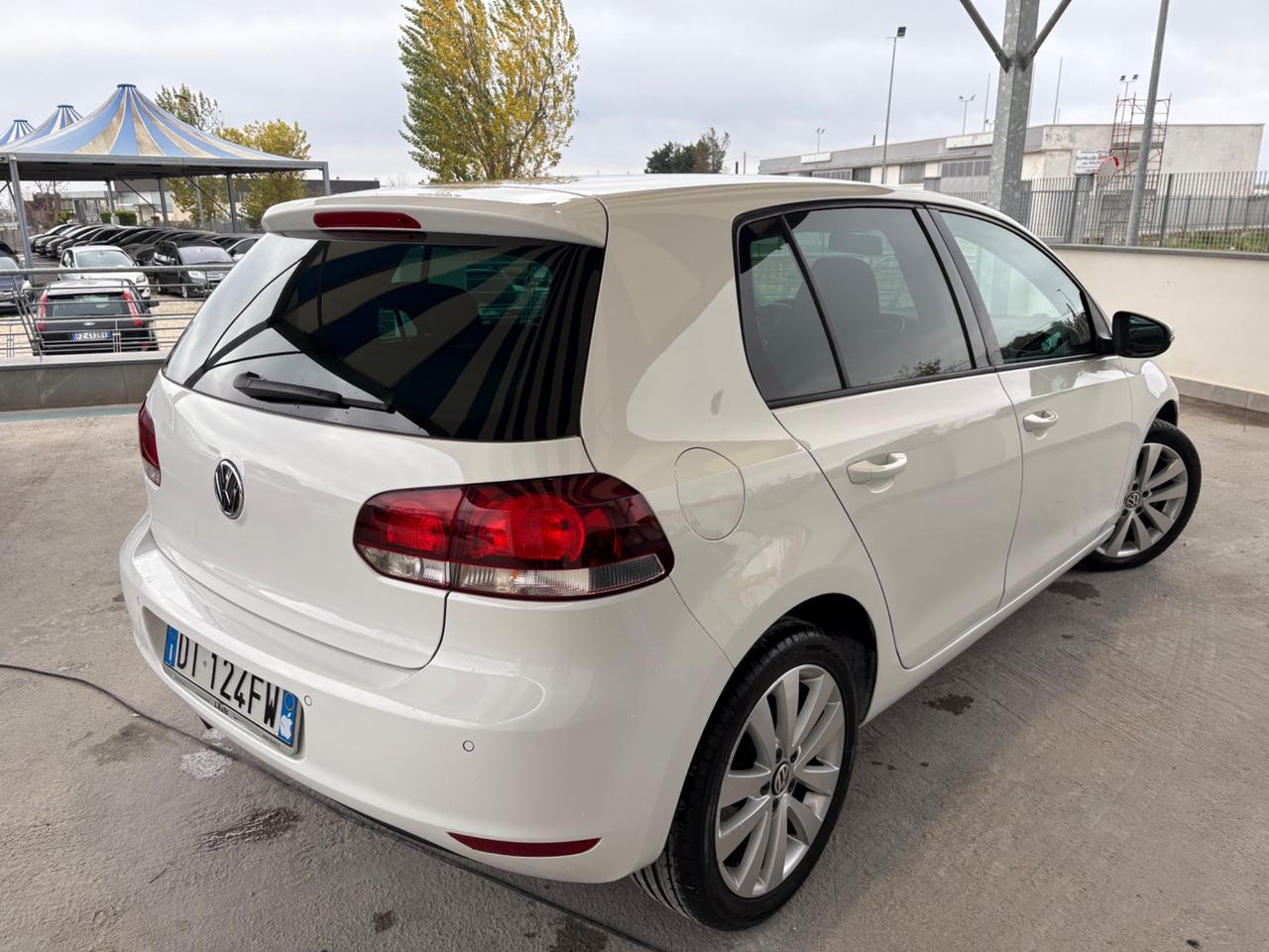 Volkswagen Golf 2.0 TDI 140CV DPF DSG 5p. Highline