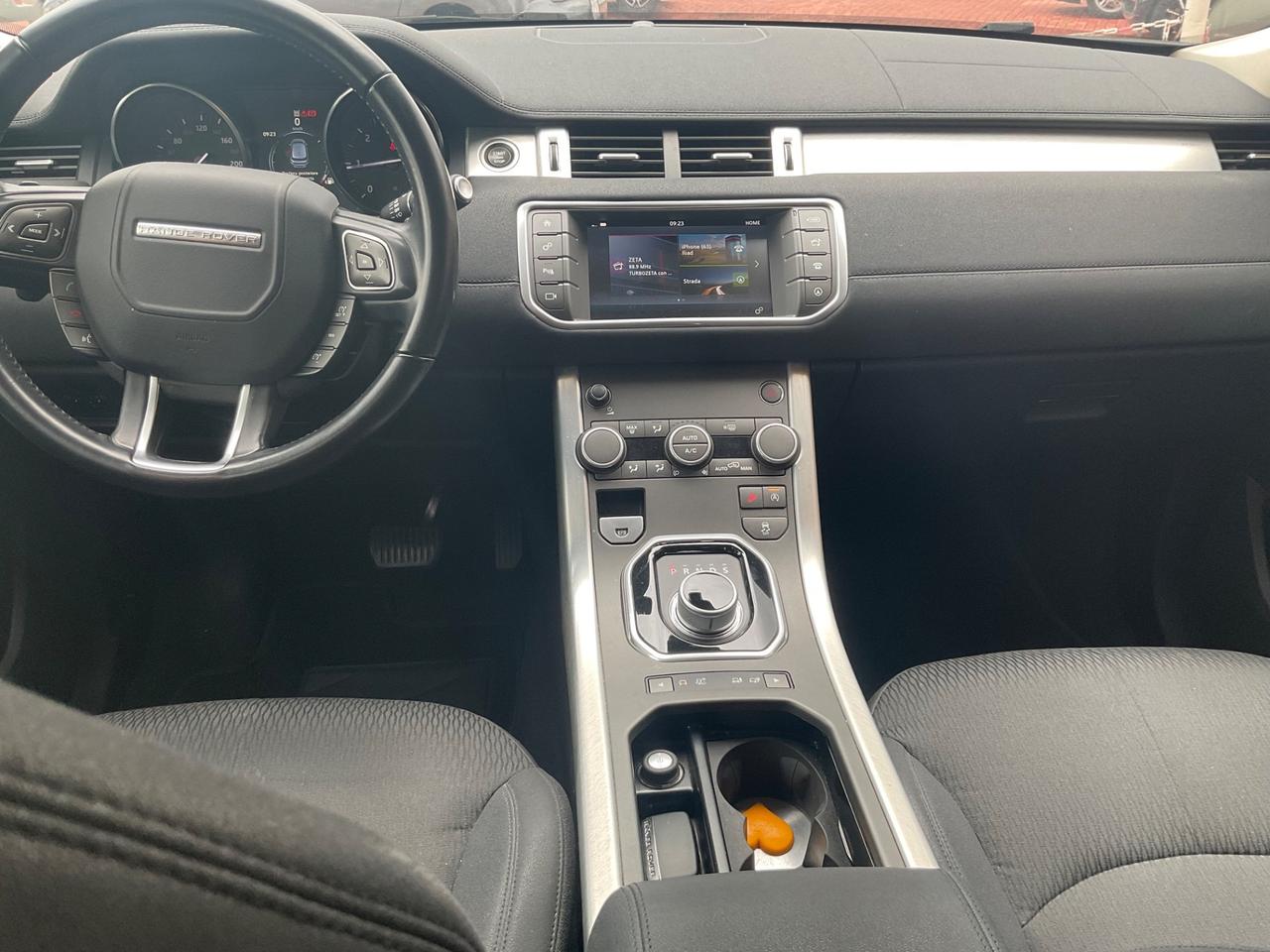 Land Rover Range Evoque 2.0 TD4 180 CV 5p. SE Dynamic